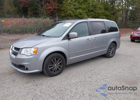 2017 Dodge Grand Caravan Sxt z USA, uszkodzony, nr VIN 2C4RDGCG3HR852485